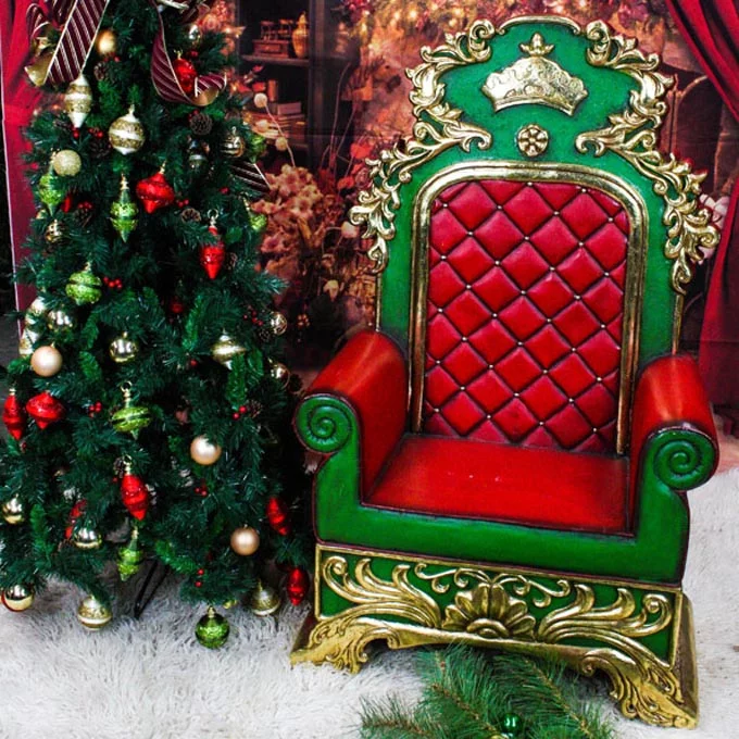 Noble Green Red Throne - The Real Santa